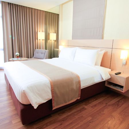 Petals Inn Bangkok Kültér fotó