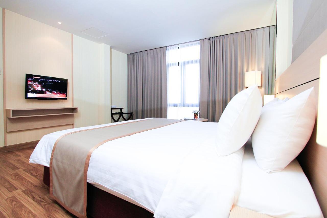 Petals Inn Bangkok Kültér fotó